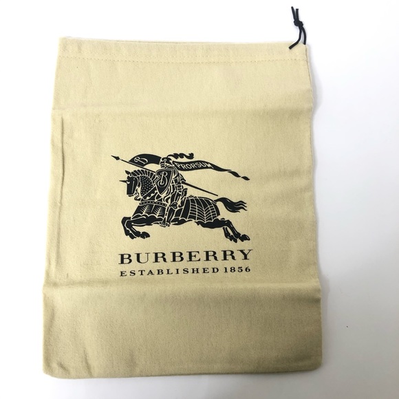 Burberry London Essentials Mormont Black Loafers - Picture 11 of 13